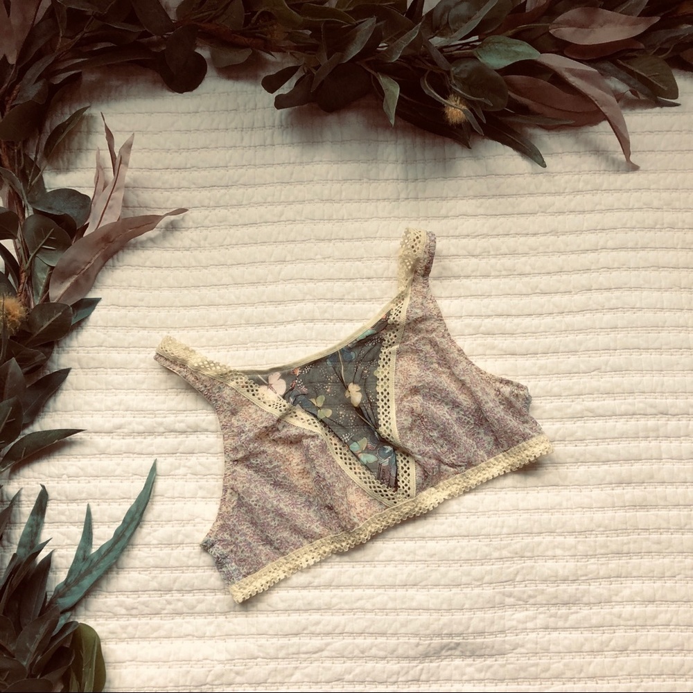 Victoria's Secret lace bralette